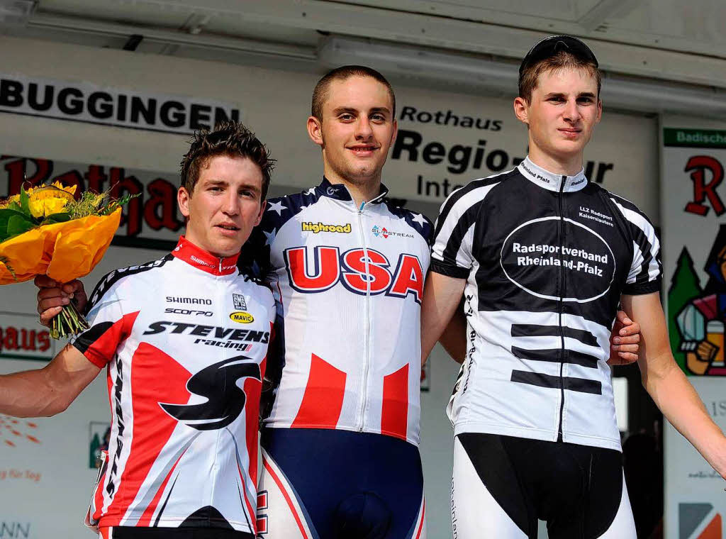 Die drei Erstplatzierten mit Tagessieger Jacob Rathe in der Mitte.