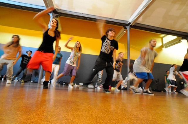 Akteure aus fast 20 Lndern ben beim ...euesten Trends inSachen Urban  Dance.   | Foto: Barbara Ruda