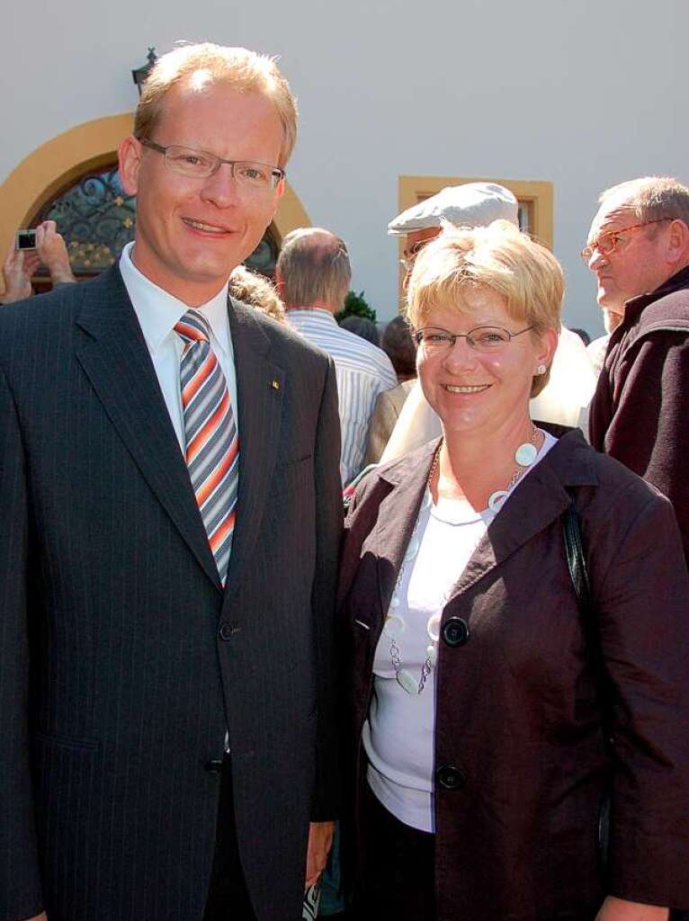 Bundestagsabgeordneter Thomas Drflinger mit Gattin Roswitha.