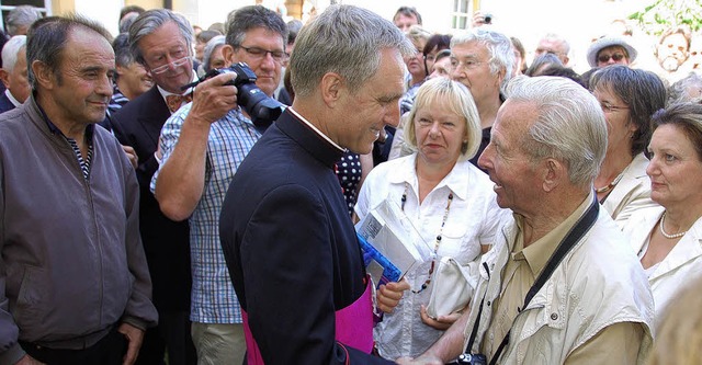 Die schnsten Bilder von der Festmesse...lat Georg Gnswein in Riedern am Wald.  | Foto: Heike Armbruster