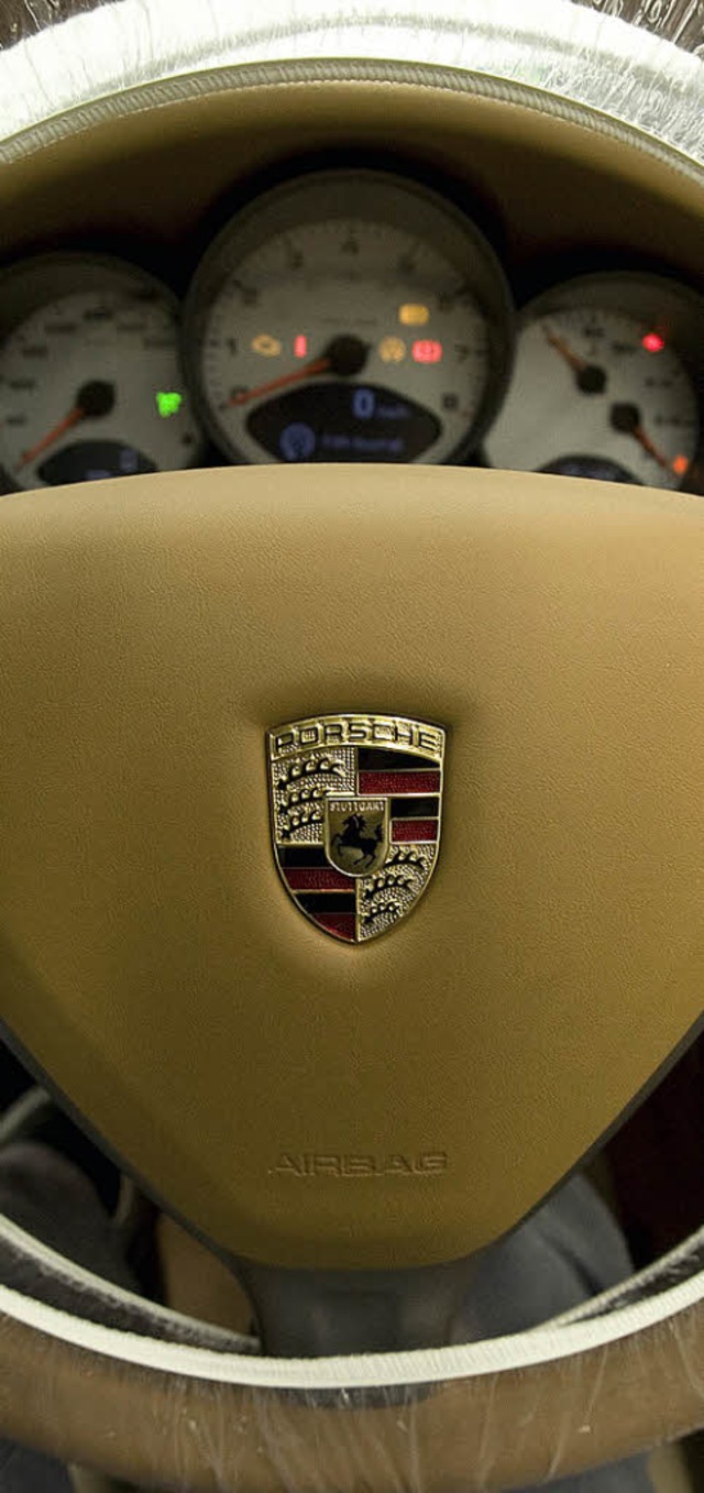 Der Sportwagenbauer Porsche kommt nicht zur Ruhe.   | Foto: DDP