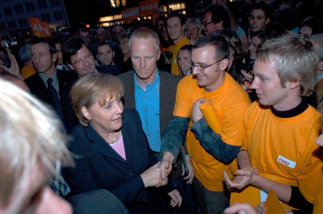Angela Merkel als Kanzlerkandidatin im..., der fr die Kanzlerin aber tabu ist.  | Foto: Ingo Schneider