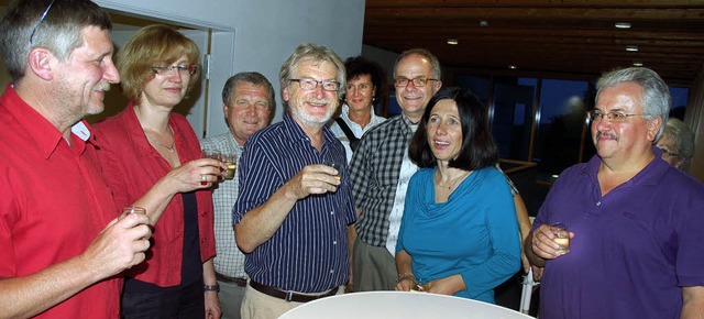 Manfred Rinderle, Barbara Ebi (verabsc...er Reinelts im Brgerzentrum Gresgen.   | Foto: Hermann Jacob