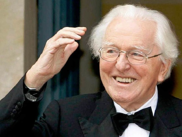 Der Festivalleiter winkt zum Abschied: Wolfgang Wagner 2008  | Foto: ddp