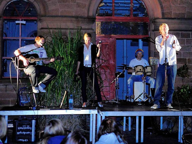 Patacoustic &#8211; Musik zum Chillen vor dem Schlachthof bei sommerlichem Flair  | Foto: Wolfgang Knstle