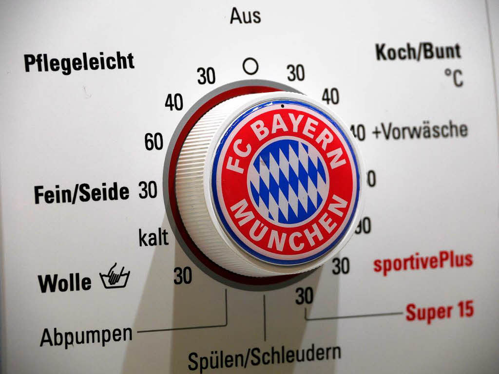 Fr Fans des FC Bayern Mnchen und mit speziellem Sportprogramm: editions-Waschmaschine von Siemens