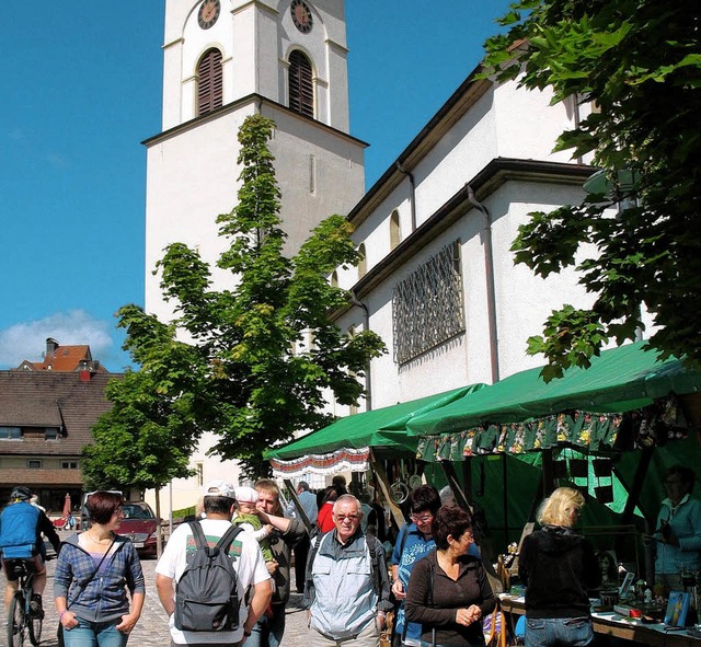 Erster Pfarrfest in Lenzkirch zugunsten der Kirchenrenovierung  | Foto: Manfred-G. Haderer