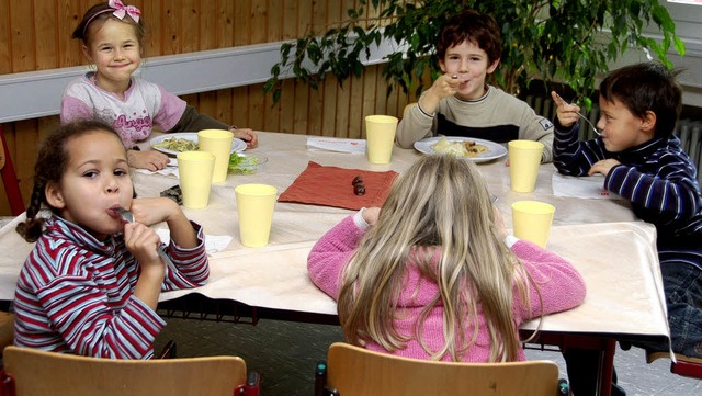Mittagessen in der Grundschule &#8211;...er Hans-Thoma-Schule funktioniert das.  | Foto: pascal waldszus