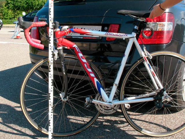 Auf diesem Rennrad   war der Radfahrer unterwegs.  | Foto: Polizei