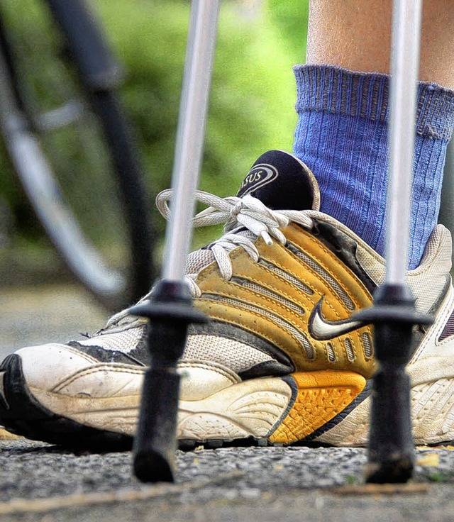 Die Walker mit den Stcken messen am Wochenende ihre Krfte in Mnstertal.   | Foto: mad