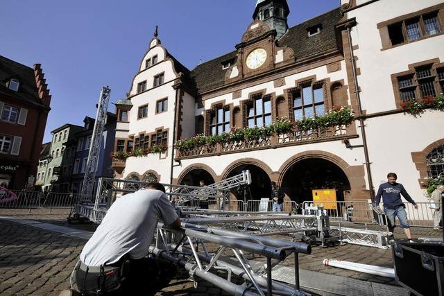 Freiburg: Der Rathausplatz als Schaubühne