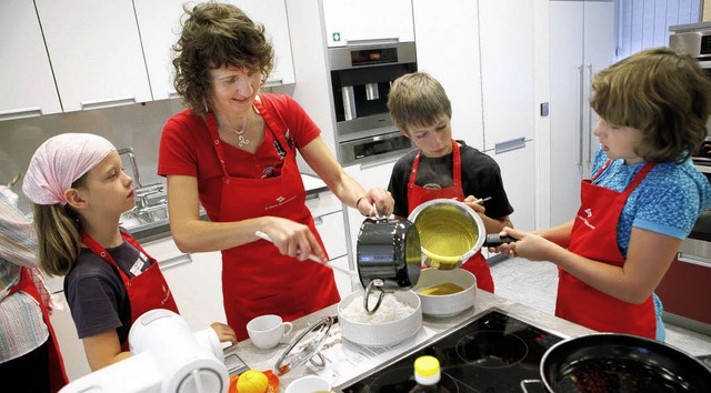 Schuttertler Kinder lernen  kochen.   | Foto: Christoph Breithaupt