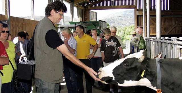 Die Teilnehmer des Milchviehhaltertags...iter Landwirtschaft beim Landratsamt.   | Foto: Silke Hartenstein