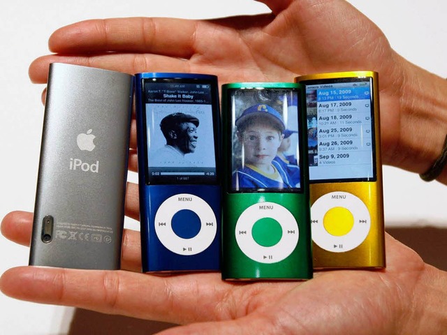 iPod kann jetzt auch Video.  | Foto: dpa