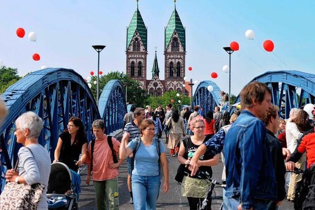 Fotos: Wiedererffnung der Wiwili-Brcke