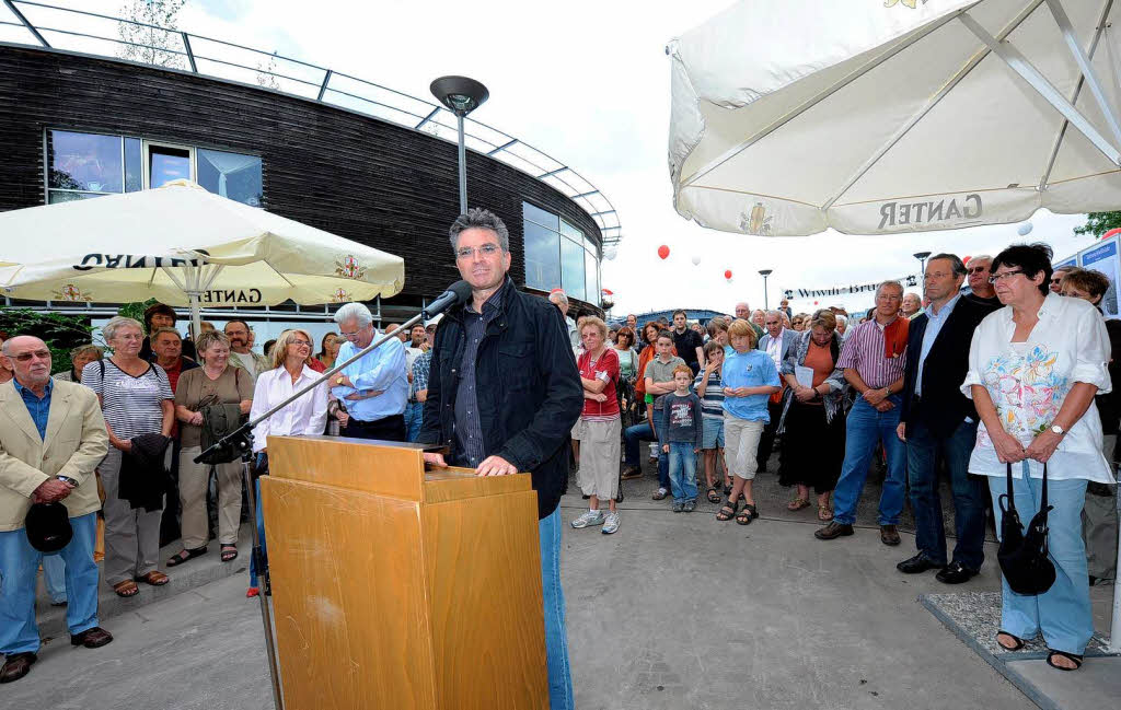 Freiburgs Oberbrgermeister Dieter Salomon hielt natrlich eine Ansprache.