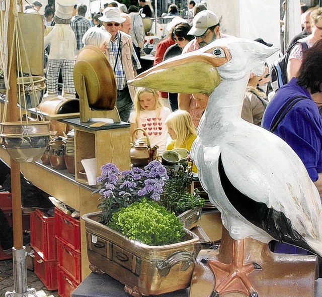 Lockt stets aufs neue viele Besucher an: Hfinger Tpfermarkt.   | Foto: lendle