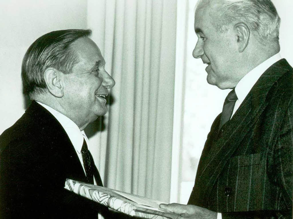 1994: Brucker mit seinem Nachfolger Werner Dietz