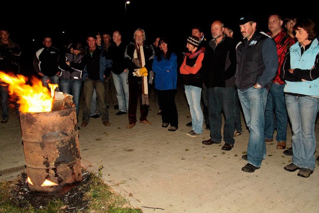 Beim Mahnfeuer im Bonndorfer Industrie...die prekre Situation der Milchbauern.  | Foto: Chris Seifried