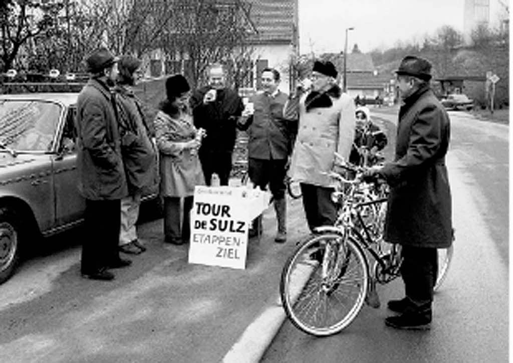 1972: Tour de Sulz (Dritter von rechts Philipp Brucker)