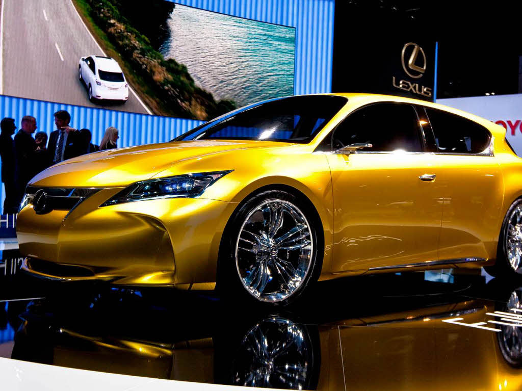 Lexus zeigt das LF-Ch Concept, eine Vollhybrid-Konzeptstudie