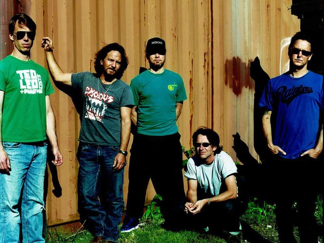 Band mit Brillen, Snger mit Bart: Pearl Jam  | Foto: Promo