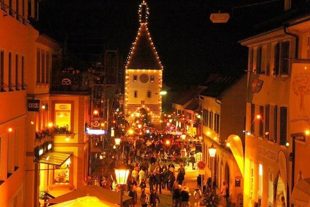 2000 Kerzen bei Lichternacht in Endingen