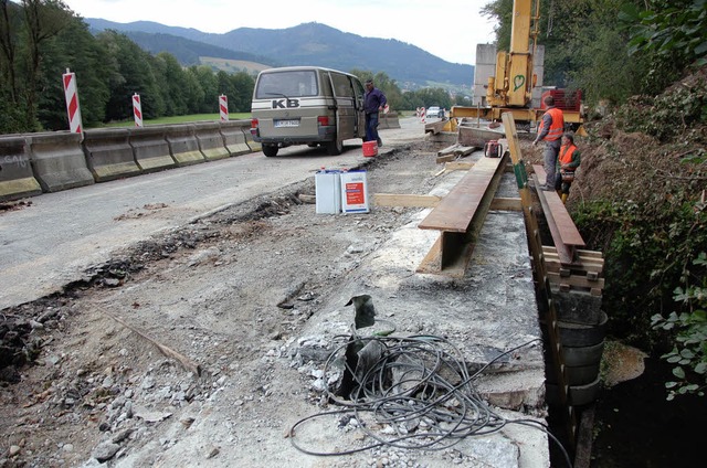 Baustelle B 294: Zurzeit wird die Brc...pel gibt&#8217;s auch hinterher noch.   | Foto: Bernd Fackler