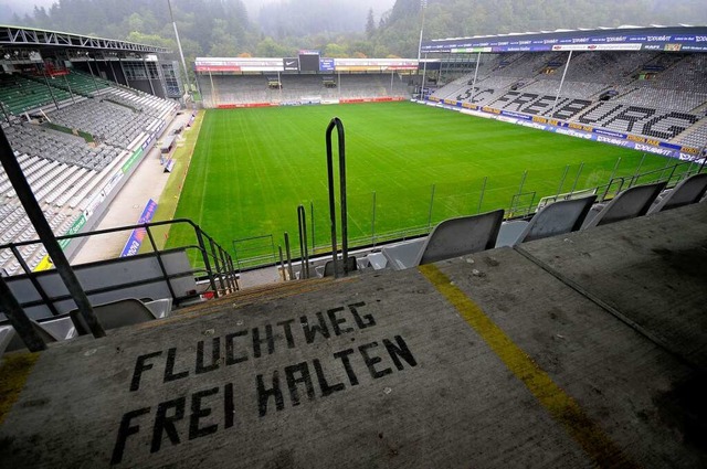 Das Dreisamstadion in Freiburg: zu klein fr Liga 1.  | Foto: Ingo Schneider
