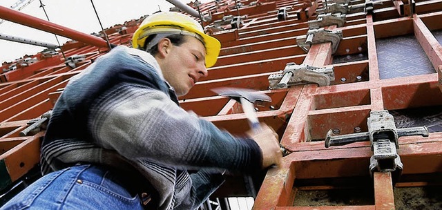 Die Bauwirtschaft  wnscht  eine &#822...8220; der ffentlichen Investitionen.   | Foto: BZ