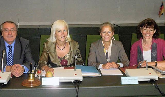 Der dbv-Vorstand: Barbara Schleihagen,...izeprsident (von  rechts nach links)   | Foto: BZ