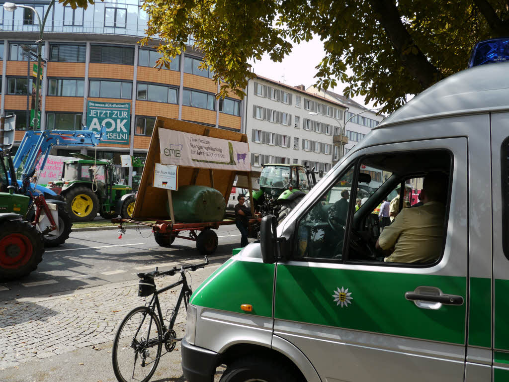 Polizei beim Freiburger Protest.