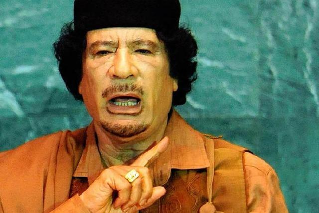 Gaddafi verspricht Freilassung der festgesetzten Schweizer