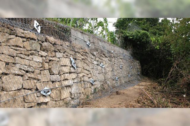 Trockenmauer steht wieder