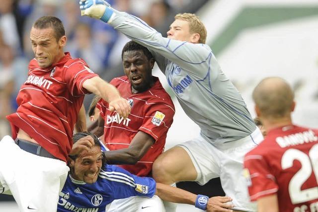 Ist Schalke 04 an Mo Idrissou interessiert?