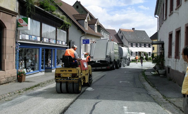 Beschdigte Straen werden derzeit in Ettenheim repariert.   | Foto: Stadt
