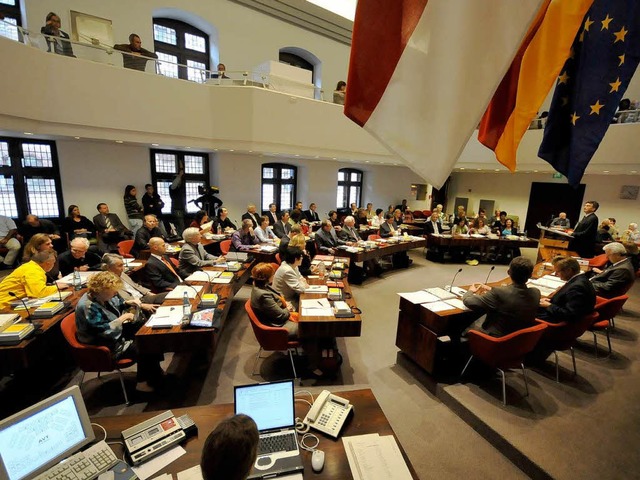 Der neue Freiburger Gemeinderat nimmt seine Arbeit auf.  | Foto: Ingo Schneider