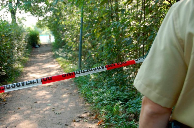 An einer Bschung stie eine Frau auf die Leiche.  | Foto: Krug