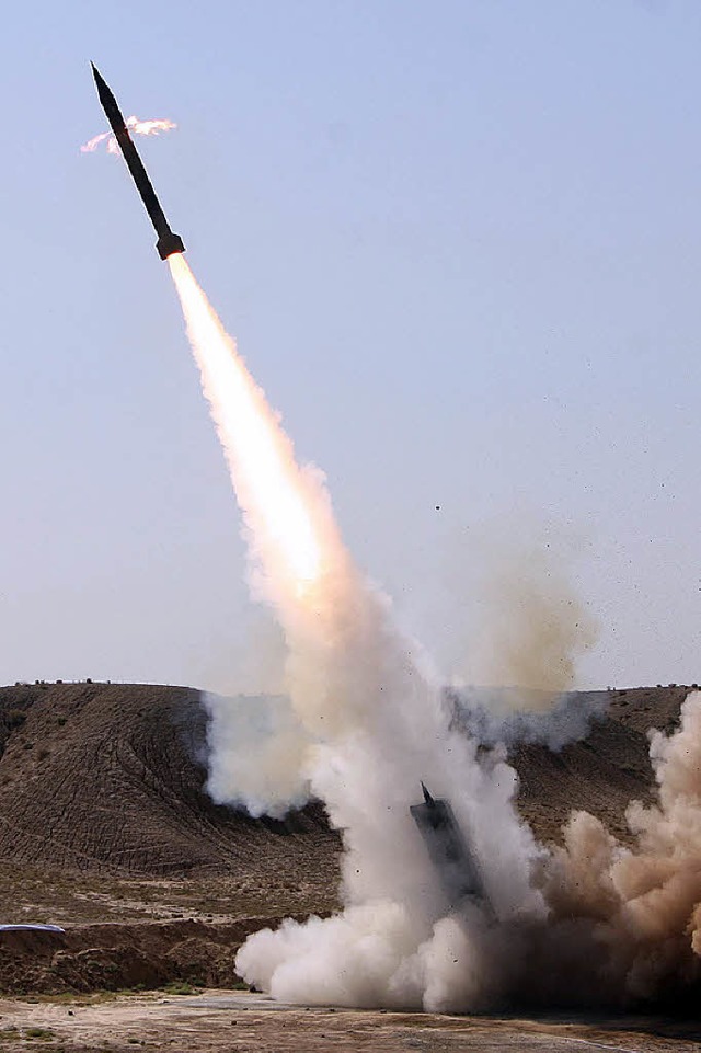 Iranische Rakete im Test   | Foto: dpa