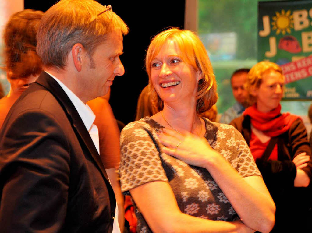 Volker Ratzmann und seine Frau Kerstin Andreae (von links) auf der Wahlparty der Grnen im Gasthaus Waldsee.