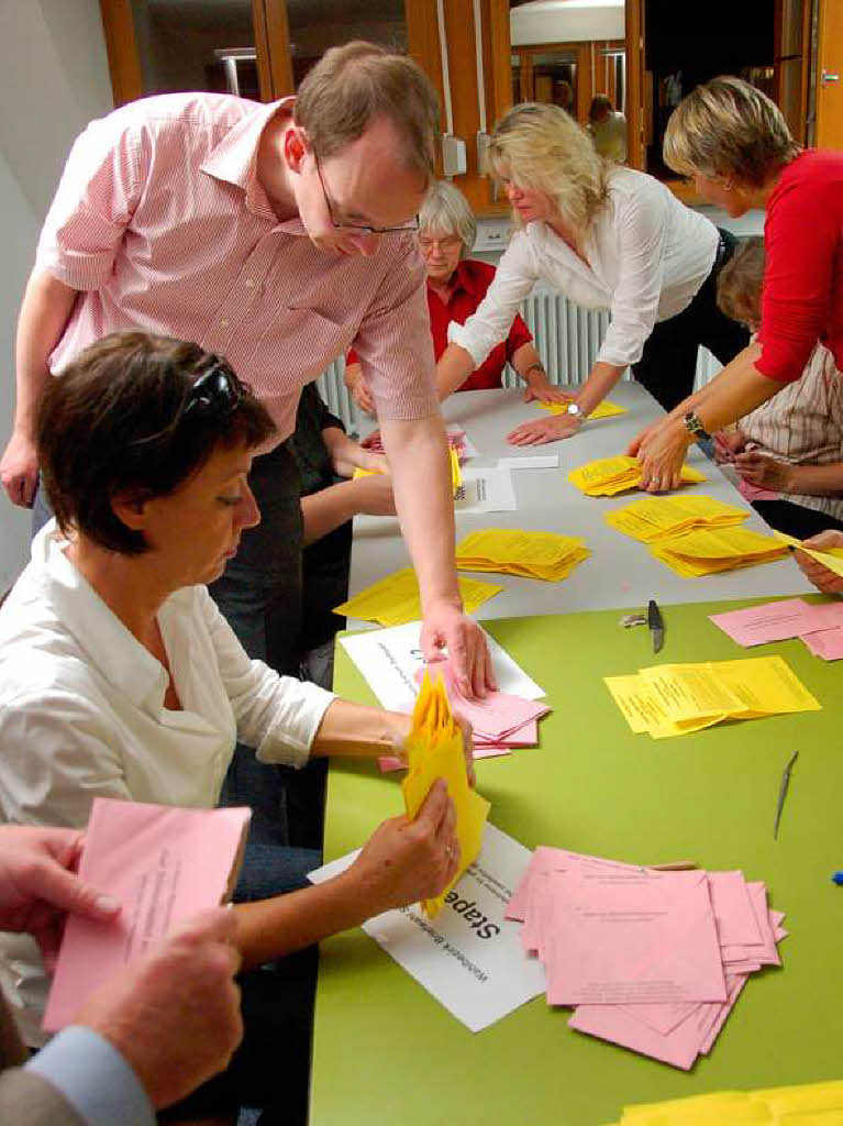 Auszhlung der Stimmen im Rathaus