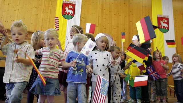 International ging es bei den Kleinen des Kindergartens zu.   | Foto: Heidi Fssel