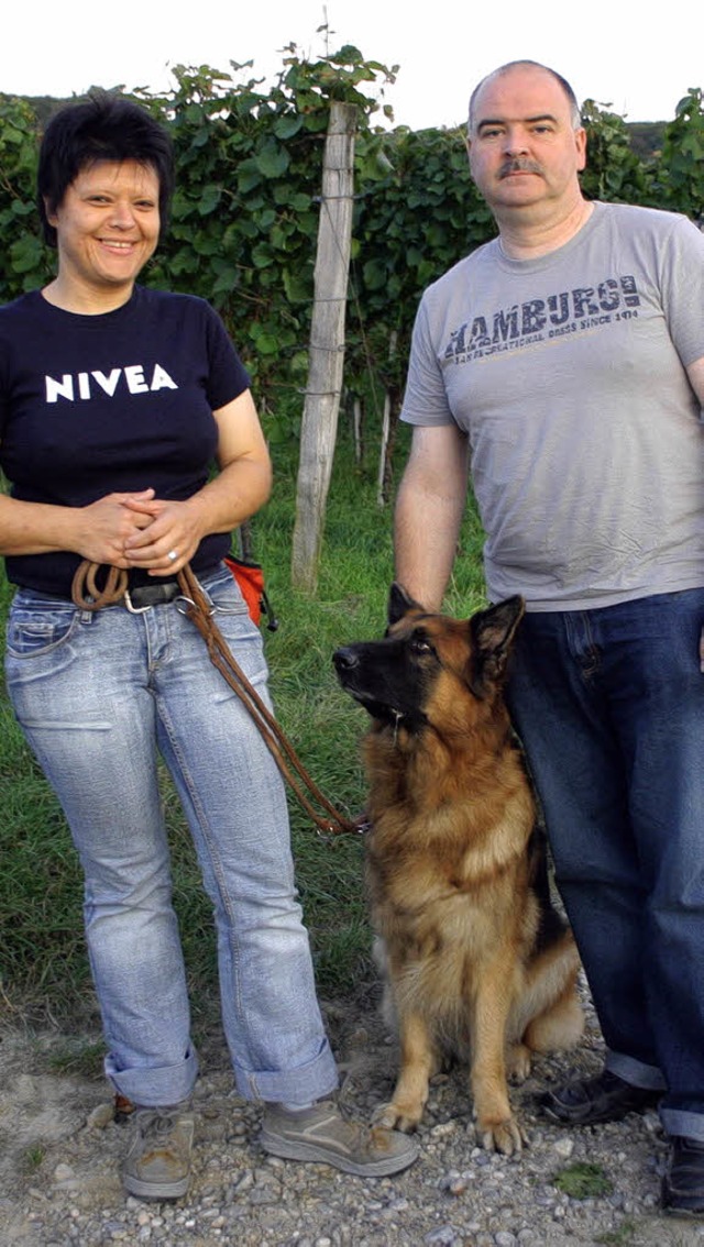 Elke und Klaus Storz mit ihrem Schferhund   | Foto: F.E. Uscher