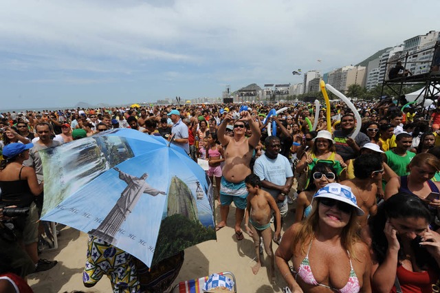 Jubel an der Copacabana: Olympia 2016 findet in Brasilien statt.  | Foto: AFP