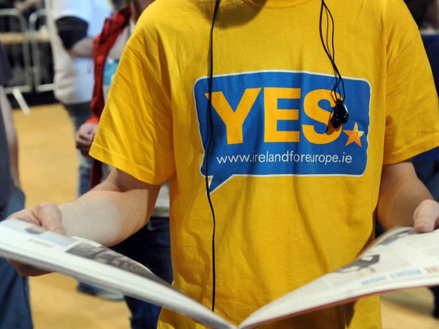 Ja zu Europa: Diesmal stimmten Irlands...0 Prozent fr den Vertrag von Lissabon  | Foto: dpa