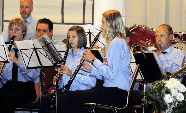 So gemischt wie das Repertoire, so gemischt das Alter im MV Allmannsweier.   | Foto: heidi fssel