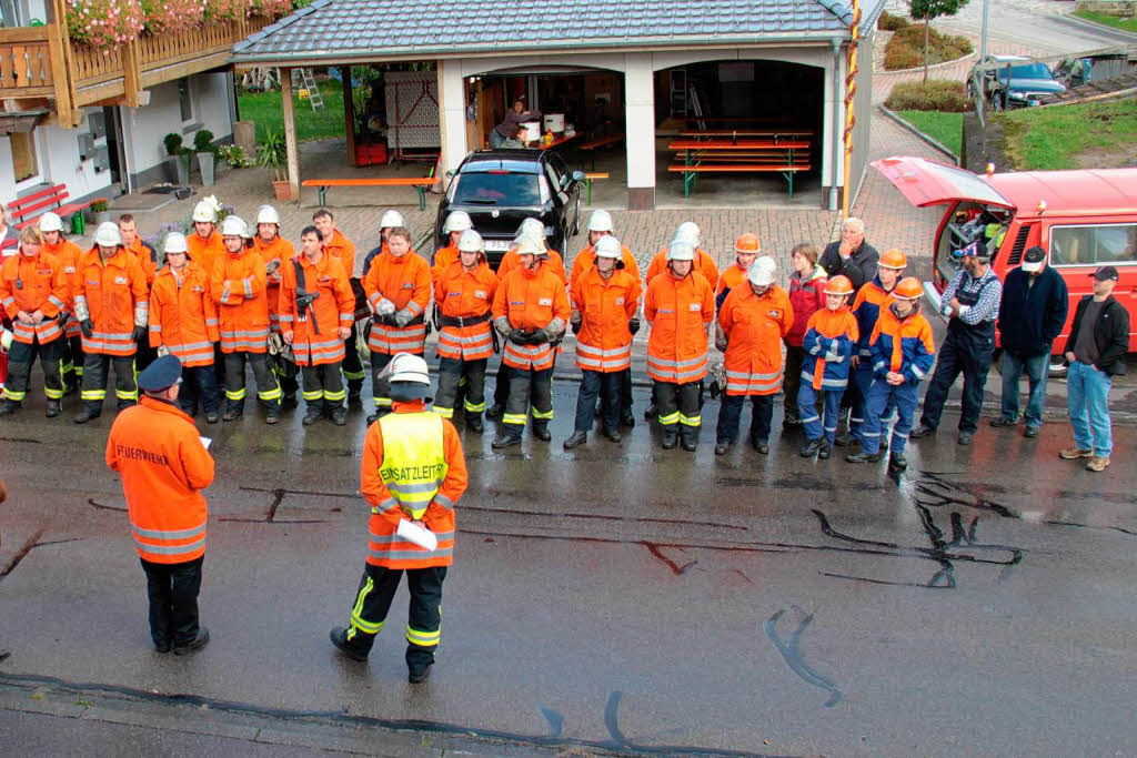 Bei der Probe am Gasthaus 