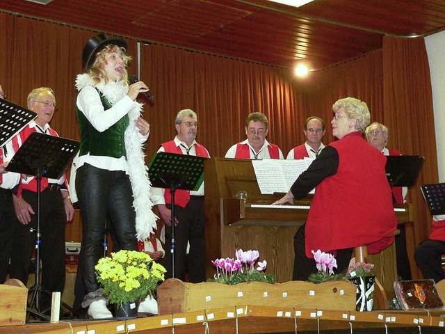 Annette Schmidt-Belna  kehrte nach 23 ... Gesangvereins Raitbach unter Beweis.   | Foto: Georg Diehl
