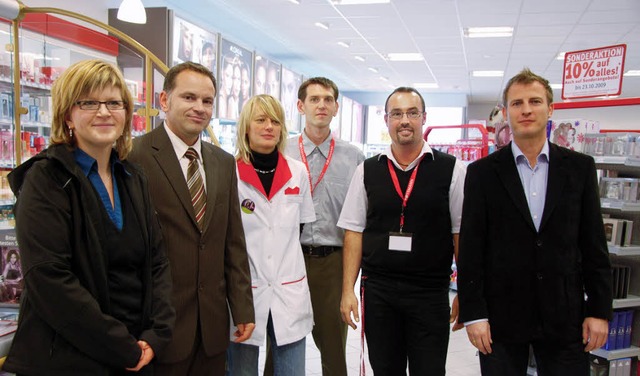 Glckwnsche fr Rossmann zum Start am...us Blumenstroh und Torsten Schultes     | Foto: Roland Vitt