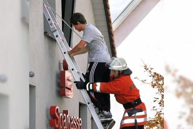 Feuer unter dem Dach der Bank